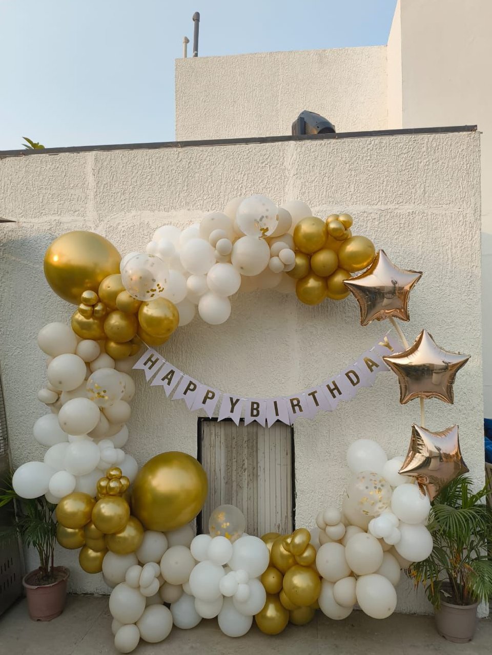 Best Balloon Decoration near me , birthday party decoration in delhi , balloon wala uttam Nagar, best event decoration in Janakpuri,top balloon Decorators in dwarka, Baby Welcome Decoration same day,Room Birthday Decoration, Birthday Party Decoration